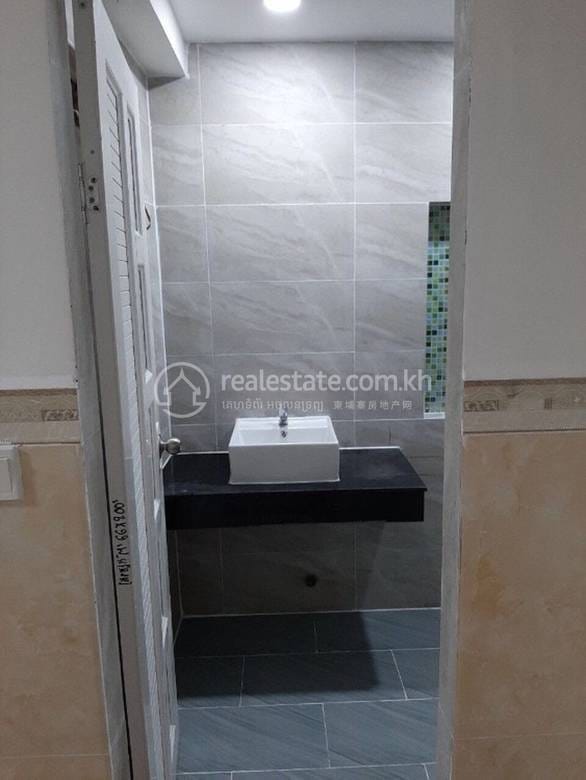 KamboulHouse and lot出售，价格$73,000