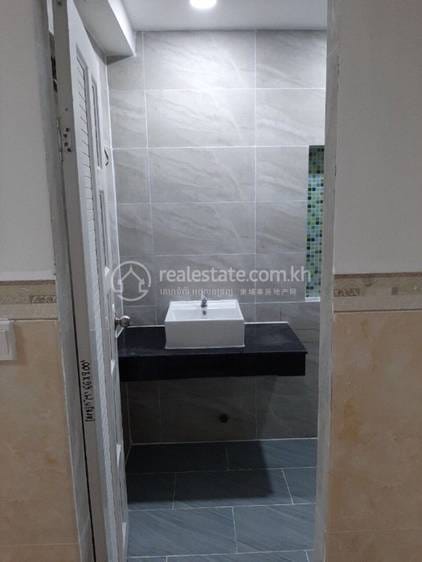 KamboulHouse and lot出售，价格$73,000