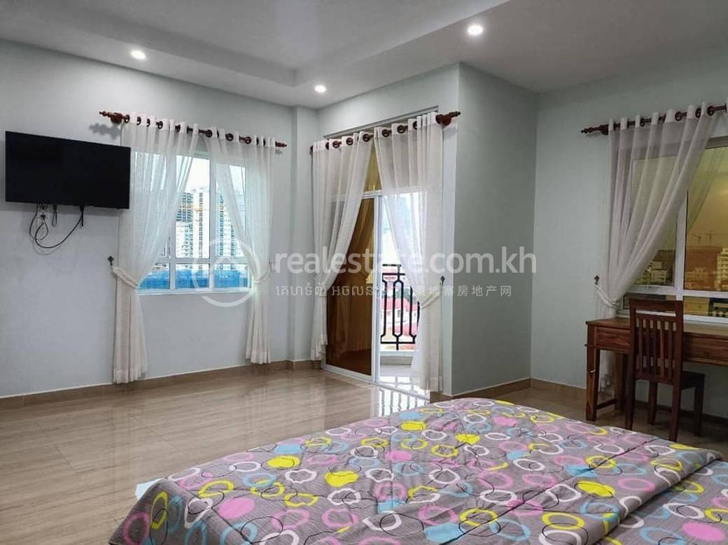 Chamkarmon Apartment For Rent in Toul Tum Poung 1 Chamkarmon $350