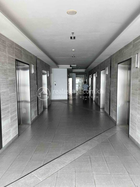Chamkarmon Studio For Sale in Chamkarmon