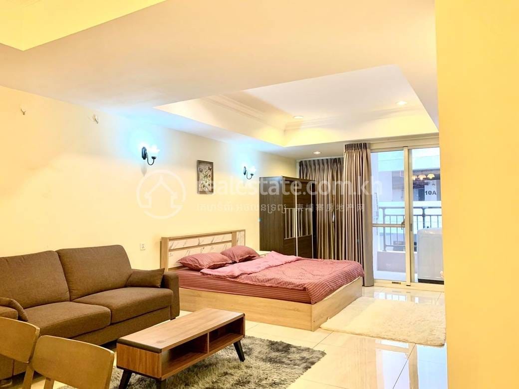 Chamkarmon Condo For Rent in Chamkarmon
