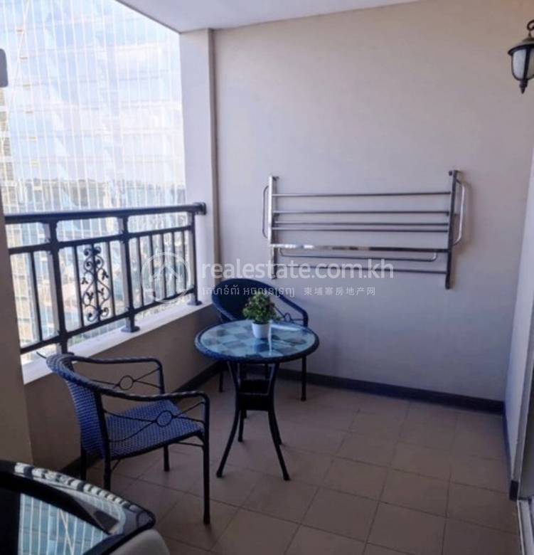 Chamkarmon Apartment For Rent in Chamkarmon