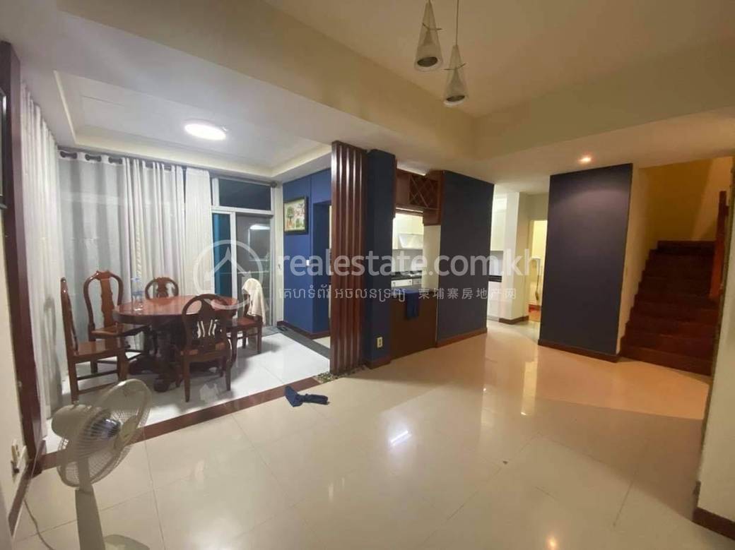 60 sqm Living Size Kanceláře K pronájmu in Toul Kork