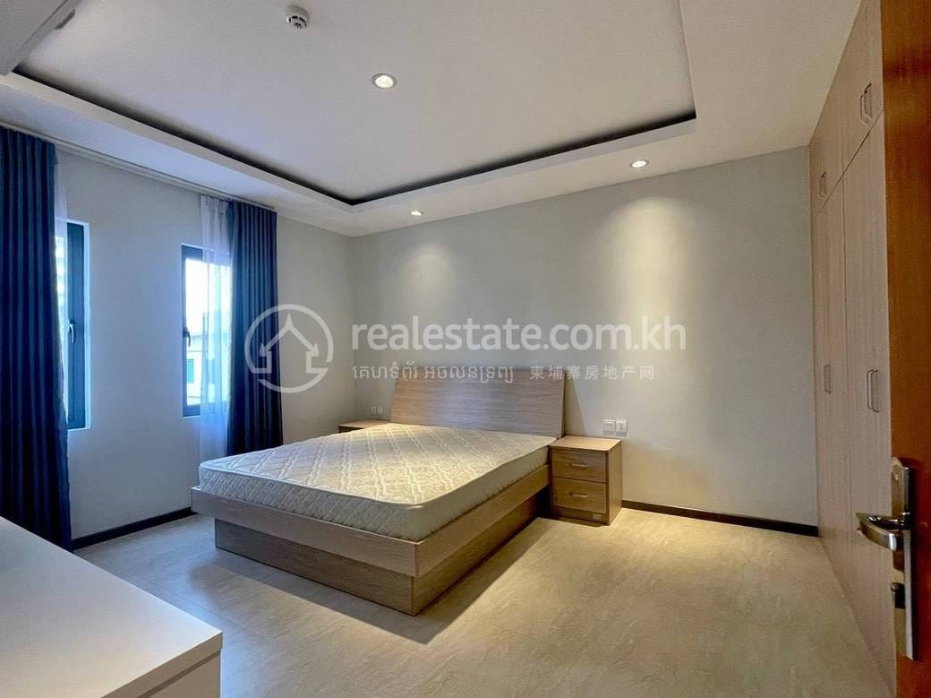 Apartmán se službami K pronájmu in Daun Penh $750