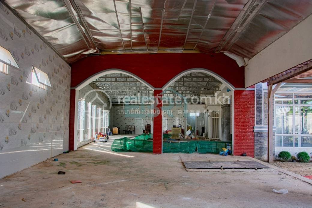 Villa For Sale in Svay Dankum, Siem Reap, Siem Reap