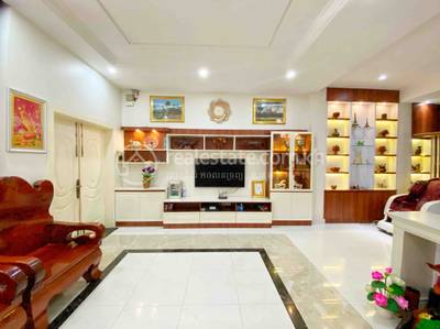 គម្រោង ហាយលែន ទឹកថ្លា