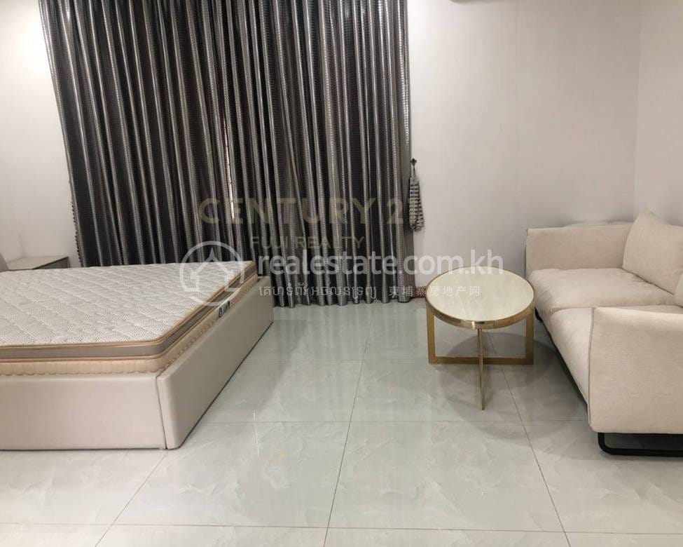 Boeng Keng Kang วิลล่า สำหรับเช่า ใน Toul Svay Prey 1 Boeng Keng Kang $4,500