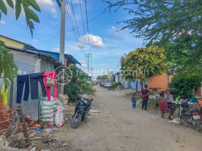 Kampong Samnanh县, 大金欧市, 干拉省