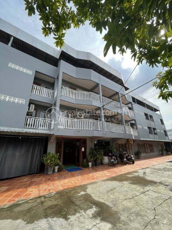 Apartment For Sale & Rent with 15 Parking Space