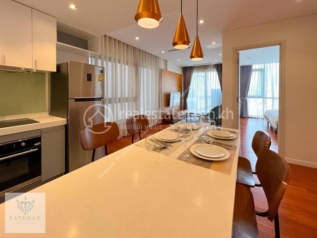 Apartment For Rent in Chamkarmon $1,200