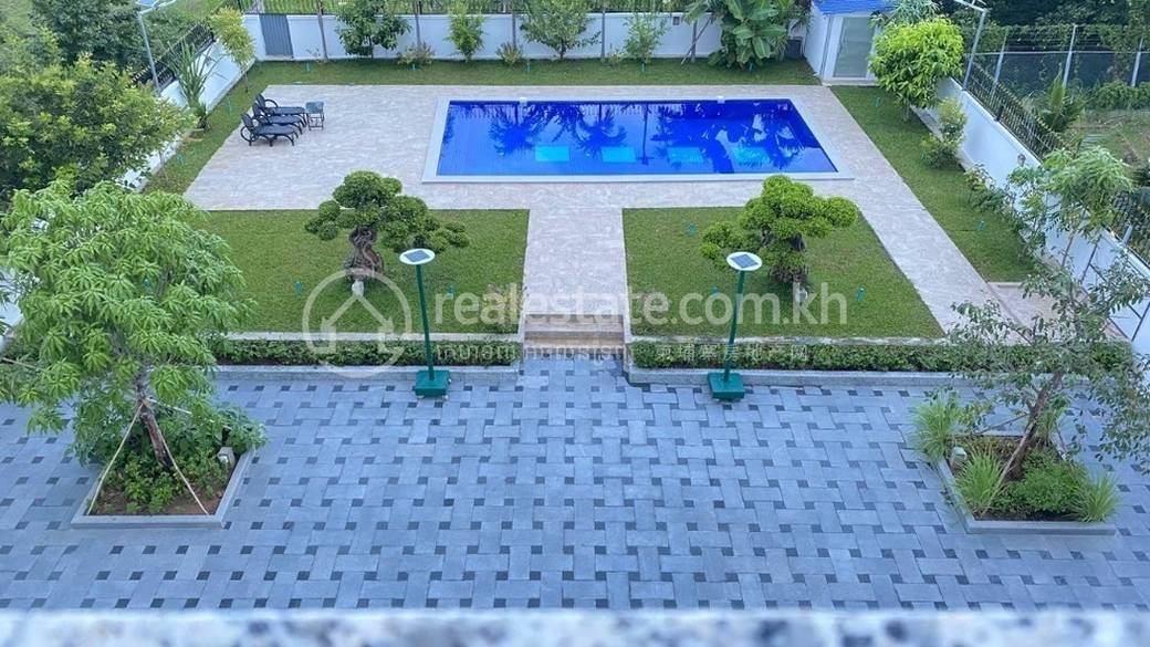 Villa À louer à Preaek Aeng, Chbar Ampov, Phnom Penh