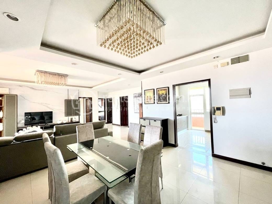 Apartment For Rent in Tonle Bassac, Chamkarmon, Phnom Penh