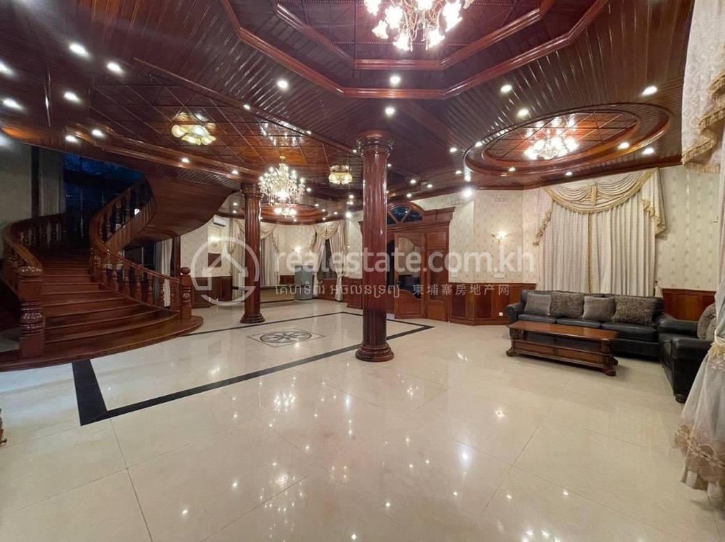 9卧室别墅出租，价格$5,500