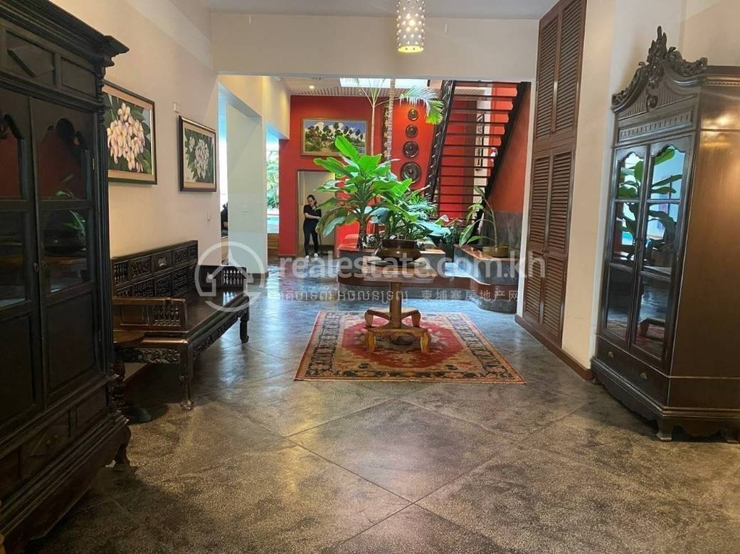 Phsar Kandal I Apartment For Rent in Phsar Kandal I