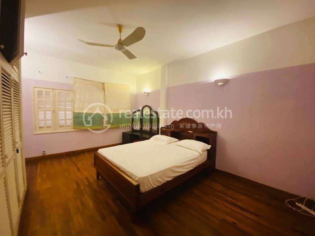 5 Bedrooms Apartment For Rent for $5,500