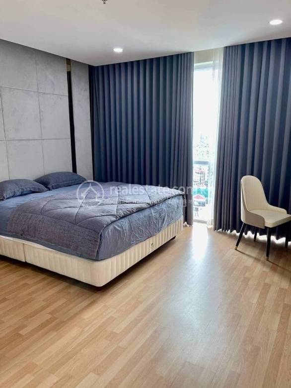 Кондоминиум Для Аренды in 7 Makara $1,200