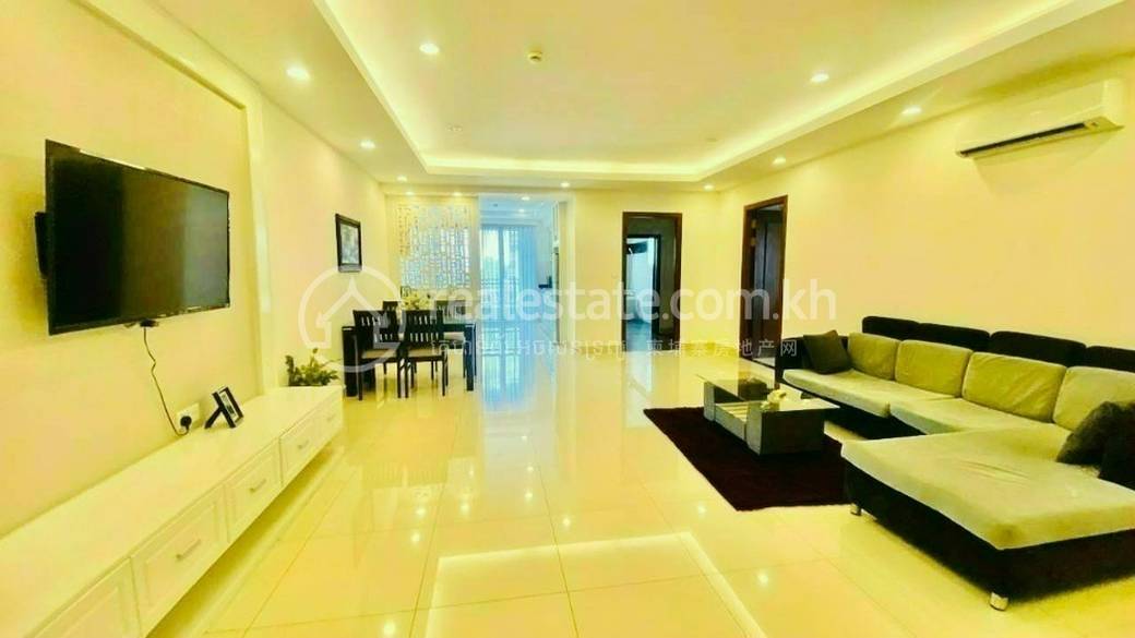 Apartment For Rent with 1 Parking Space