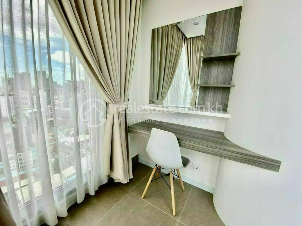 Apartment For Rent in Tonle Bassac, Chamkarmon, Phnom Penh