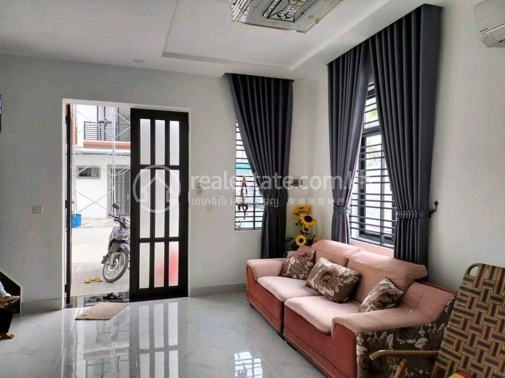 Dangkao House and lot Na prodej in Dangkao