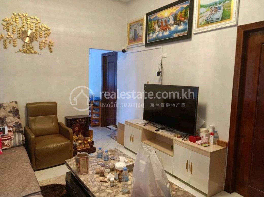 BattambangHouse and lot出售，价格$70,000