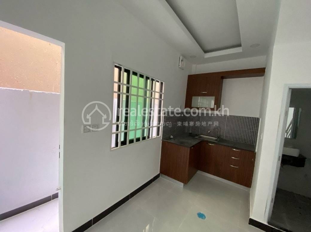 Chaom Chau House and lot สำหรับขาย ใน Chaom Chau