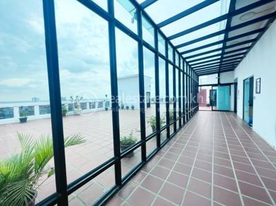 Residence L Boeung Tompun