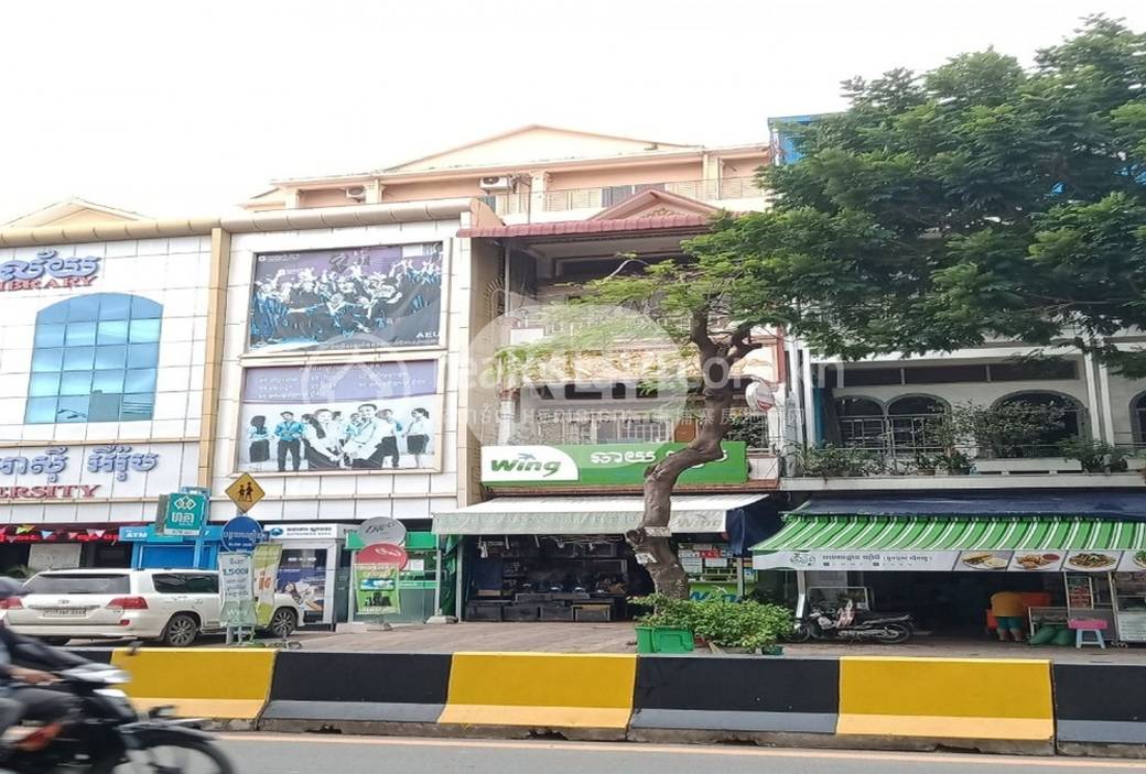 Flat House Na prodej in Tuek L'ak 1, Toul Kork, Phnom Penh