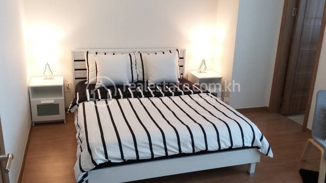 De Castle Royal Condominium | Condo For Sale in BKK 1, Boeng Keng Kang, Phnom Penh