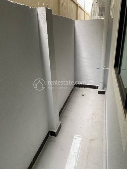 House and lot สำหรับขาย 2 ห้องนอน ราคา $44,500