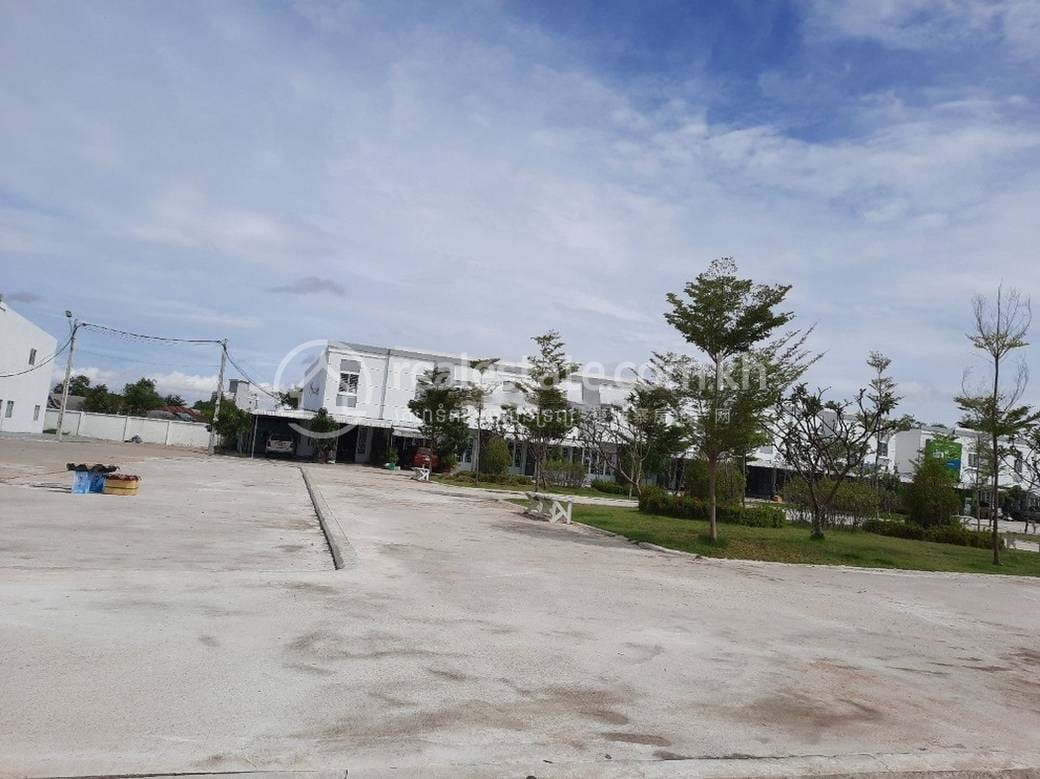 House and lot สำหรับขาย ใน ตาเขมา, กันดาล