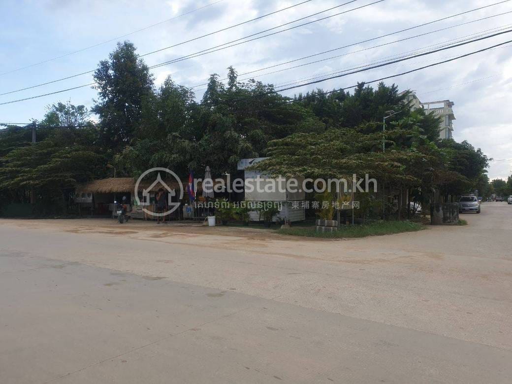 Borey Angkor Phnom Penh | House and lot À vendre de 112 m² habitables à Russey Keo