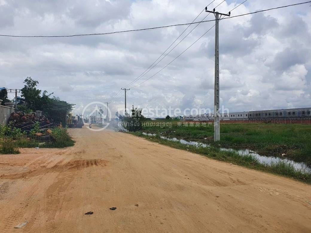Chaom Chau Lot สำหรับขาย ใน Chaom Chau