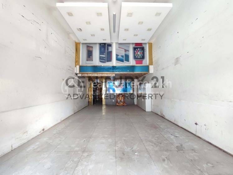 Condo Na sprzedaż w 7 Makara $295,000