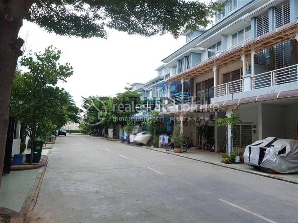Vila Na prodej in Meanchey $179,000