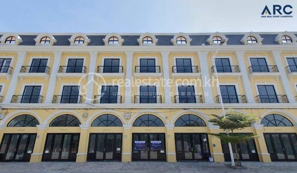 Chroy Changvar Shophouse For Rent in Chroy Changvar