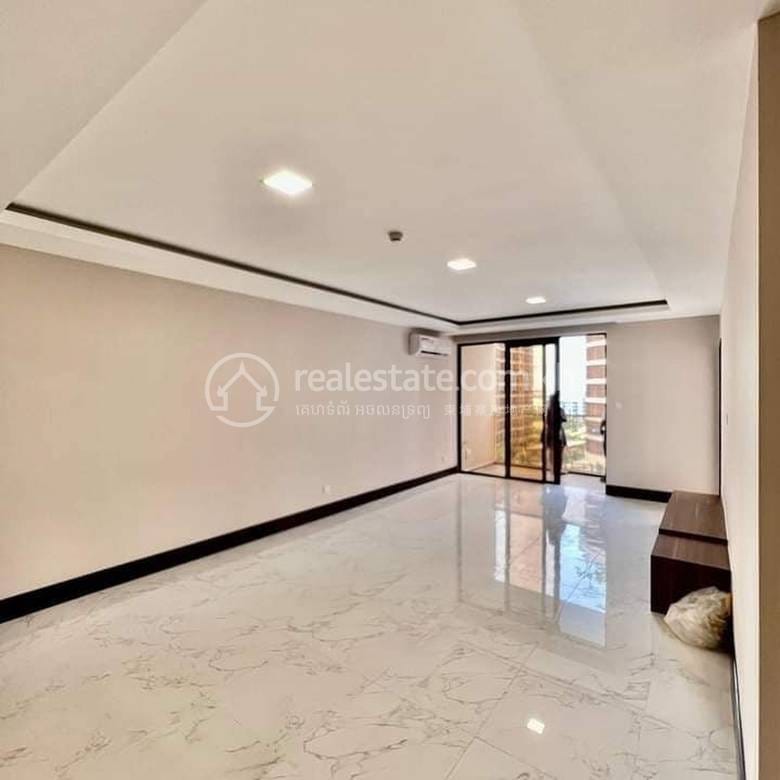 Orkide The Royal Condominium | Sen Sok에 있는 콘도 매매 $280,000