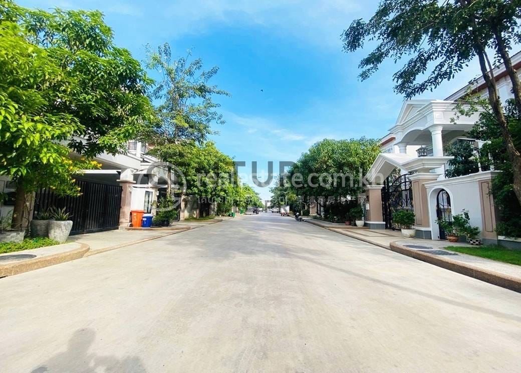 Meanchey露台出售，位于Meanchey