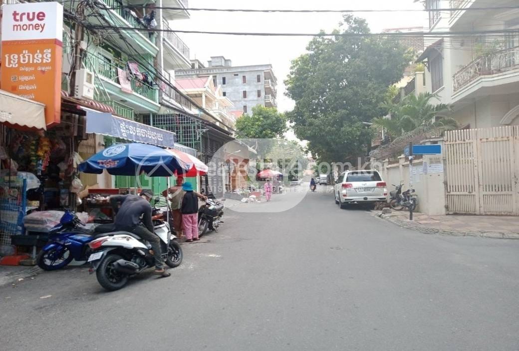 Flat House For Sale in Boeng Keng Kang $650,000