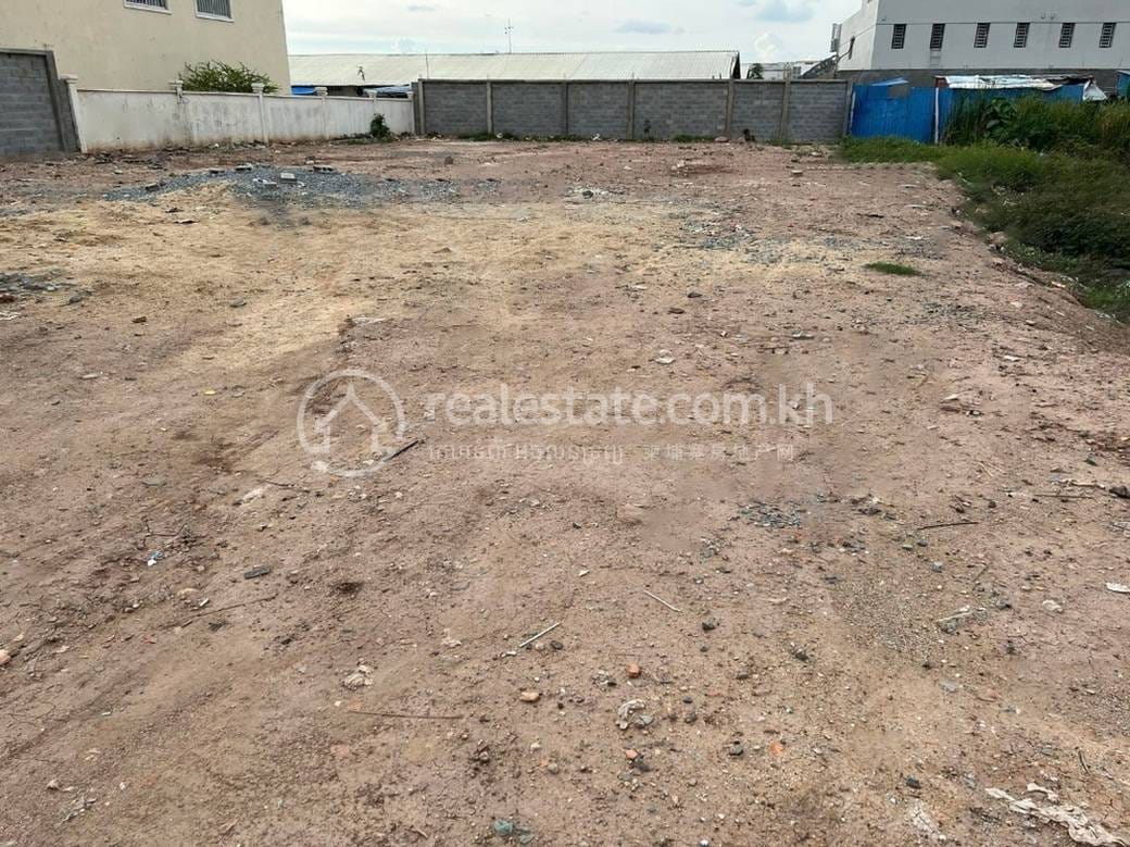 Lot For Sale in Prek Pnov $290,000