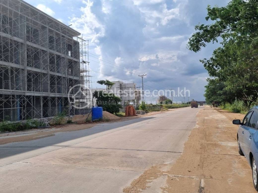 Lot À vendre à Chroy Changvar $250,000