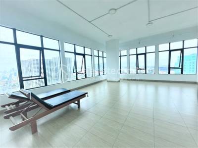 Residence L Boeung Tompun