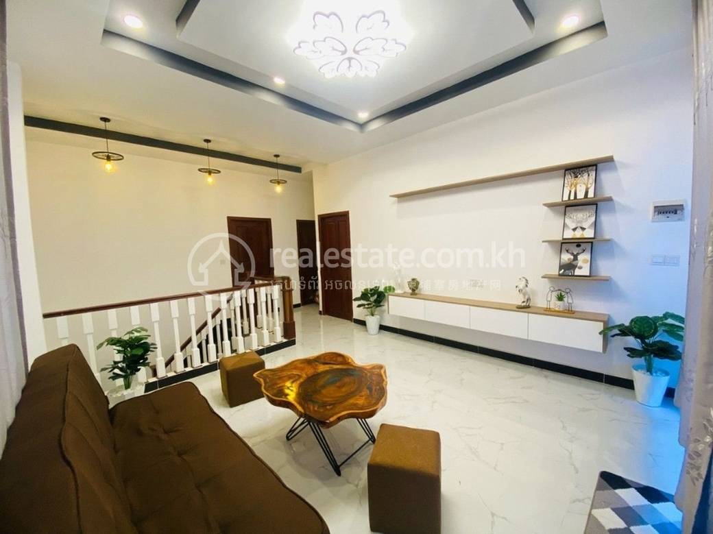 180 sqm Land Size House and lot Na prodej