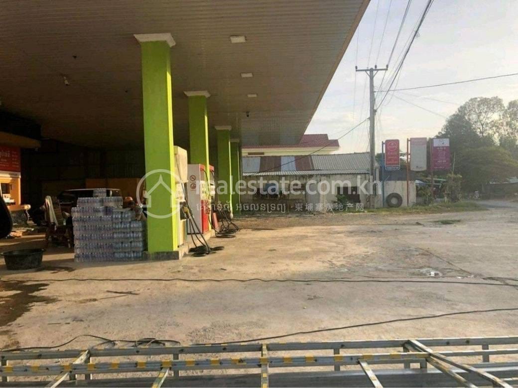 S'ang Phnum Entrepôt À vendre à S'ang Phnum