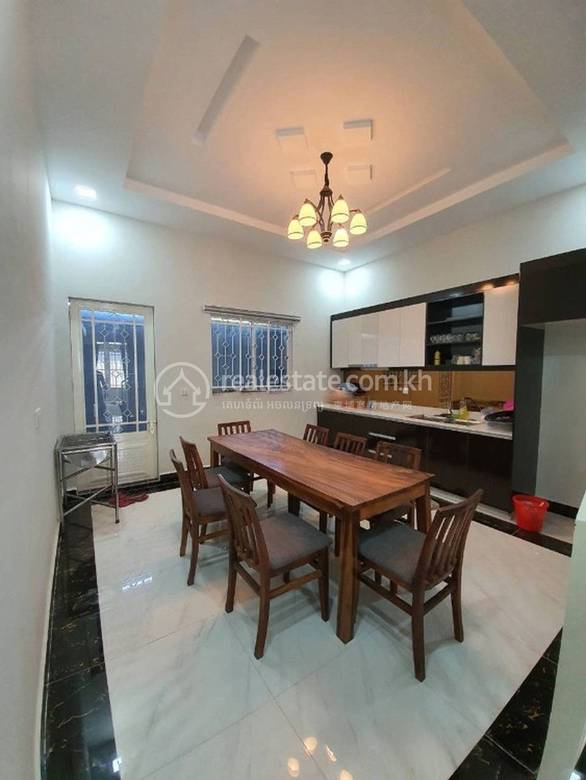 House and lot សំរាប់លក់ នៅ ព្រែកឯង, ច្បារអំពៅ, ភ្នំពេញ