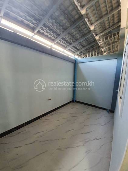 House and lot 4 បន្ទប់គេង សំរាប់លក់ ក្នុងតម្លៃ $129,000