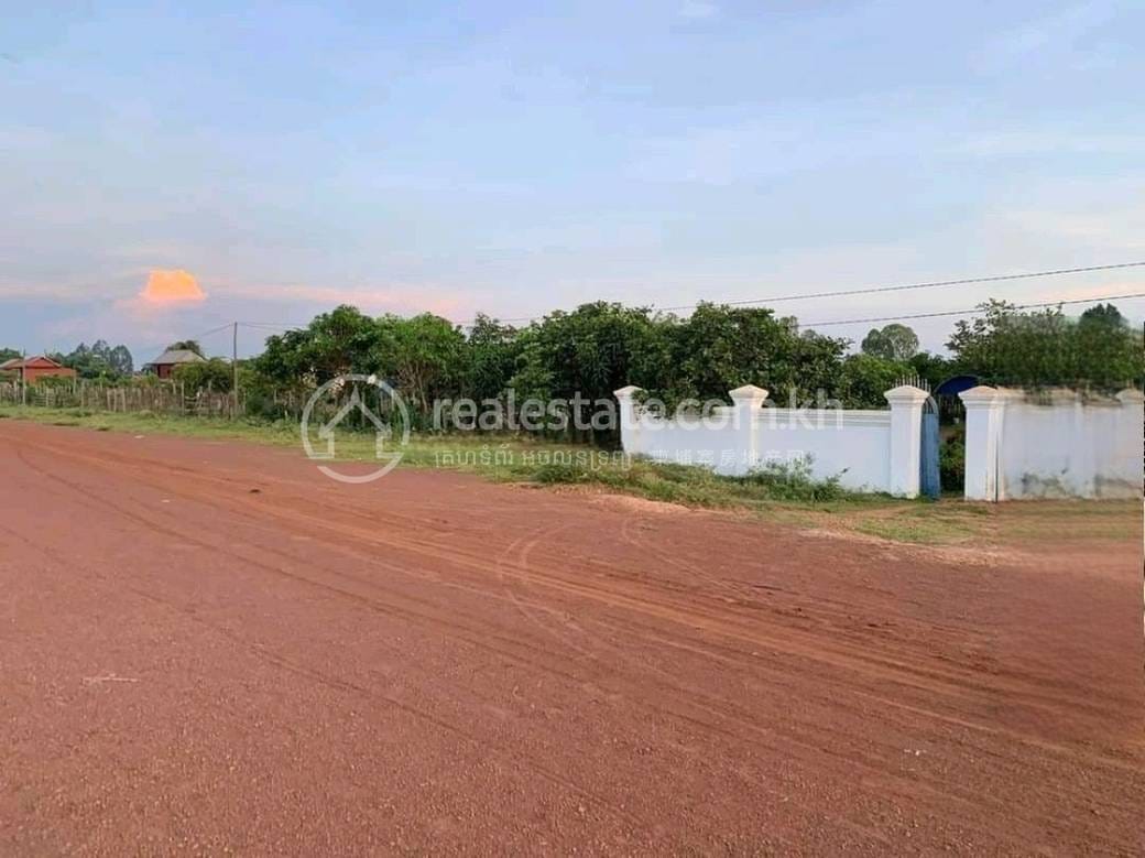 House and lot สำหรับขาย ใน กะกอ, สันทุก, กำปงธม