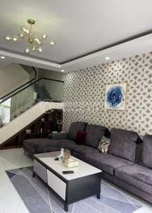 House and lot សំរាប់លក់ នៅChbar Ampov តម្លៃ $160,000
