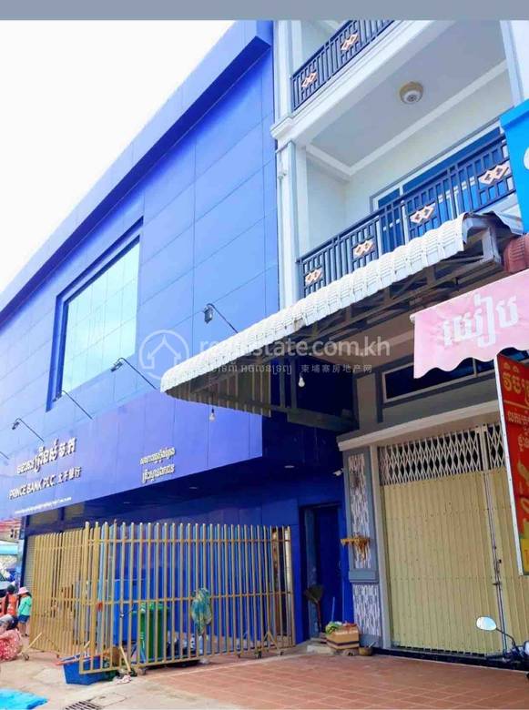 Condo For Sale & Rent z 1 miejscem parkingowym