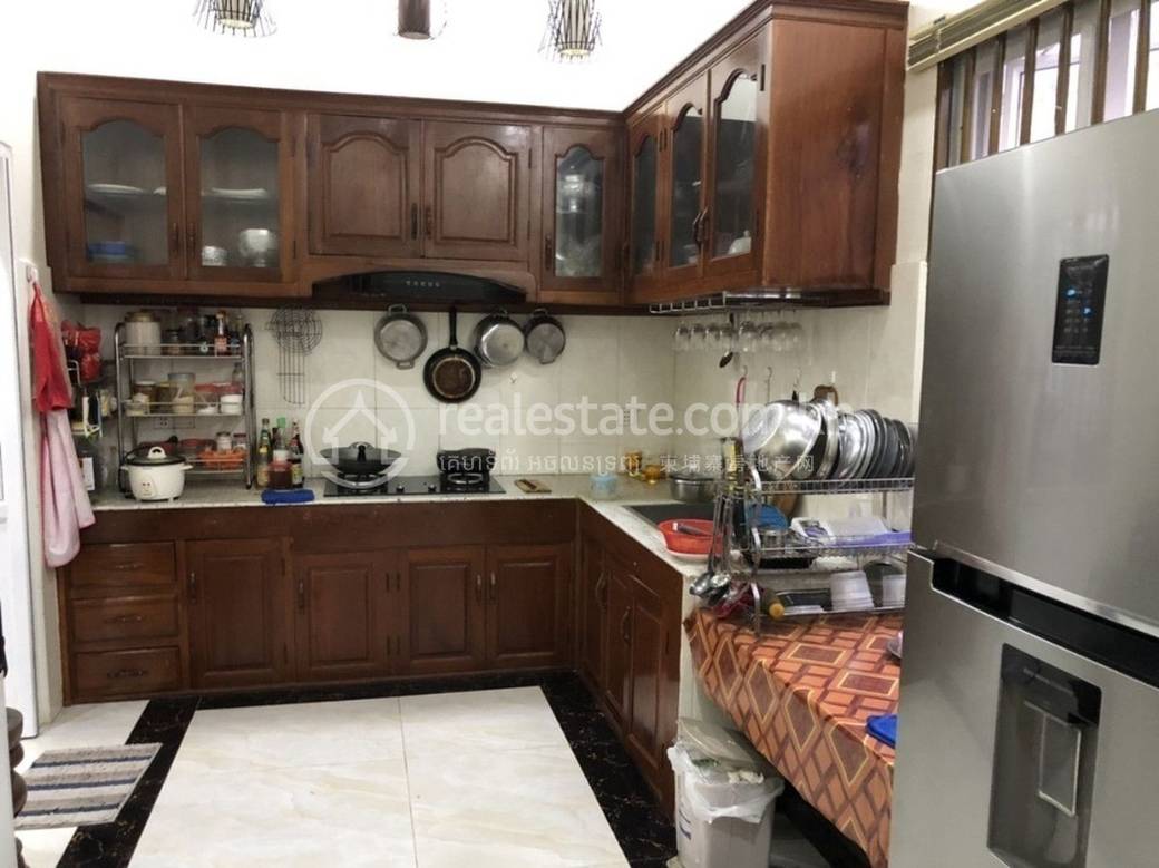 Dangkao Villa For Sale in Dangkao