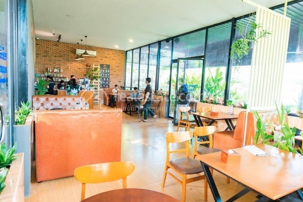 Baray CommercialShophouse For Sale in Baray